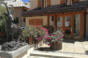 Accueil de la mairie du Monetier les bains