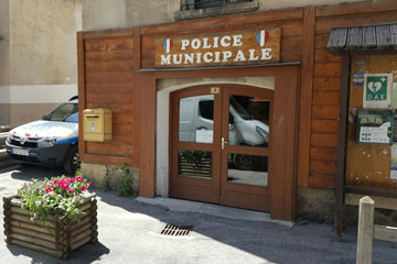 Accueil de la mairie du Monetier les bains