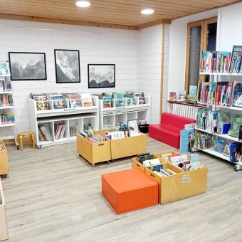Bibliothèque - coin enfant